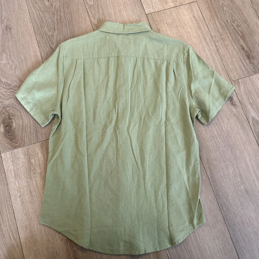Levi's Linen Blend SS Lightweight Shirt Pocket Green Small Travel‎ Beach NEW